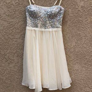 Nordstrom Encreme Sparkle cream formal dress